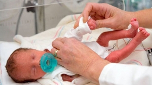 آموزش والدين در مورد قطع تنفس نوزاد (آپنه)