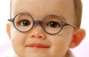 مطالعه زیاد در کودکی عامل بروز نزدیک بینی